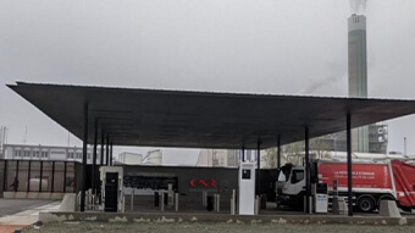 quai-energies-station-multi-energies-lyon-rex.jpg